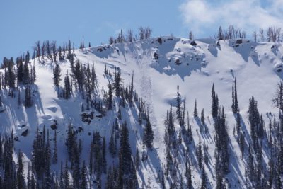 (3-26-20) This small slab avalanche failed on a N-NW slope near 9400' near the Titus Lake trailhead. 