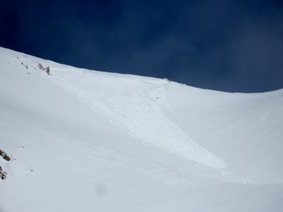 Small wind slab triggered with a ski cut in the Sawtooth Mountains. 10,300', S.