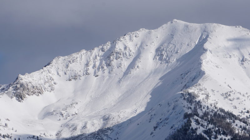 This very large avalanche released naturally on the NW face of Galena Peak, likely on Dec 23rd or early on Dec 24th.   