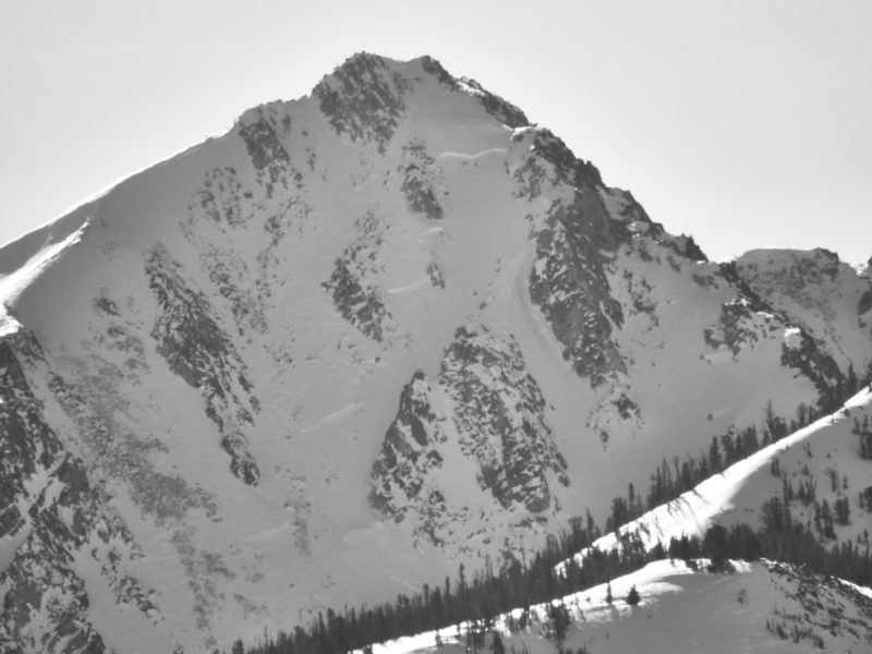 This very large avalanche released sometime around Jan 6th on the N face of Imogene Pk in the Sawtooths. Based on the depth, it's very likely that it failed on old October snow near the base of the snowpack. 