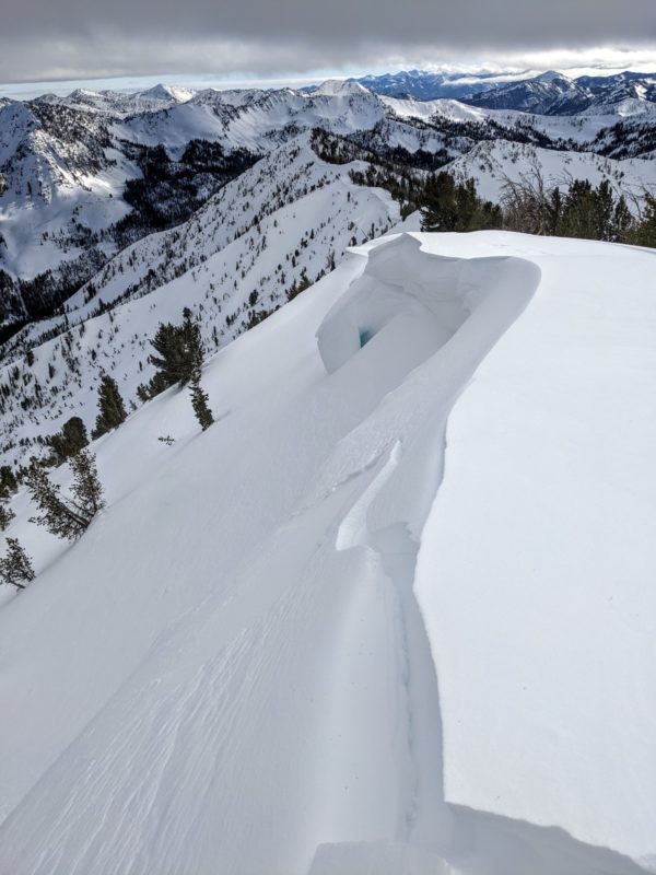 Cracking in freshly deposited wind slabs on an E/SE-facing slope at 10,000' above the Beaver Creek drainage.