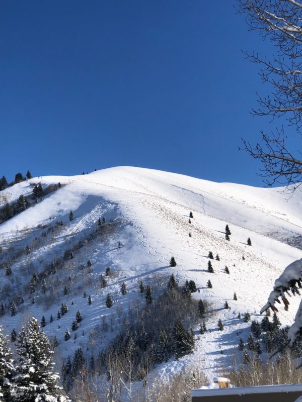Skiers triggered this avalanche (on the far ridge, photo right) in the Lake Ck Drainage north of Ketchum. On descent near the older slide (foreground, photo left) they reported hearing/feeling a whumpf followed by the sound of the avalanche release.  Photo: A. Sevcik