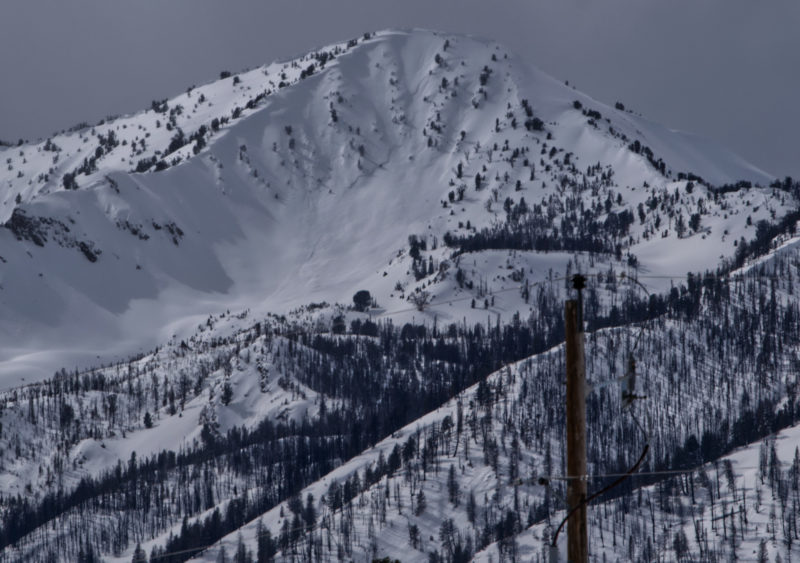 (3/5/23) A large avalanche in a heavily wind-loaded east-facing slope around 9900'.