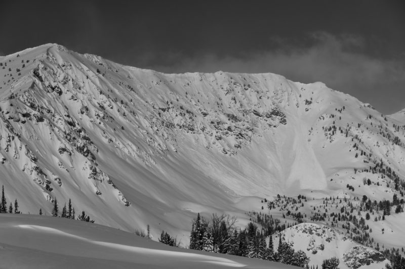 This very large natural persistent slab avalanche was observed by professionals at Sun Valley Heli Ski. It failed on an E/SE-facing slope at upper elevations in the Boulder Mountains.
