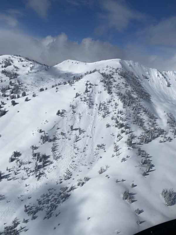 This avalanche naturally released on March 5th in the western Smoky Mtns on a NE aspect near 9000'. Sun Valley Heli Ski photo. 