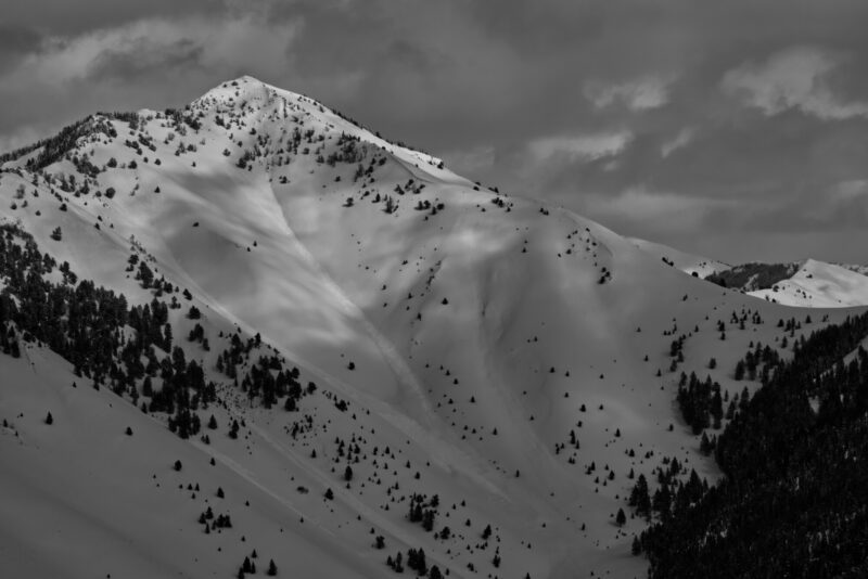 Multiple large avalanches appeared to fail on a melt-freeze crust on W-SW slopes at around 9,400'.