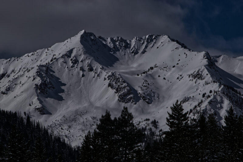 (3/11/23) Three large avalanches on E and SE slopes around 9800' in the Owl Creek drainage. 