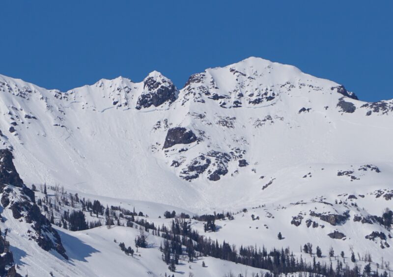 Very large natural wet slab avalanche on Silver Peak in the Silver Ck drainage, Boulder Mtns. SW-W aspect near 10,8000'. This crown is about 2000' wide and 6 feet tall. 