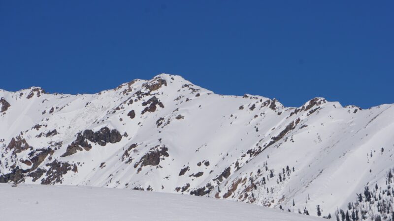 Two very large wet slab avalanches on W-SW aspects near 10600' in the W Fork of Boulder Ck drainage. 